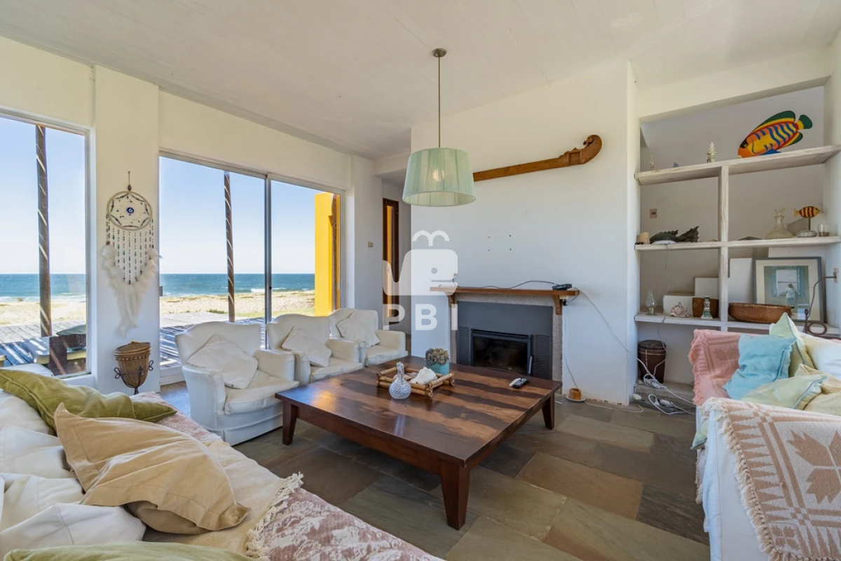 Q2FzYSA0IERPUk1JVE9SSU9TIGVuIEJhaGlhIGRlbCBQaW5hciwgUHVudGEgQmFsbGVuYSAtIFJlZiA6IFBCSTI2NDU=