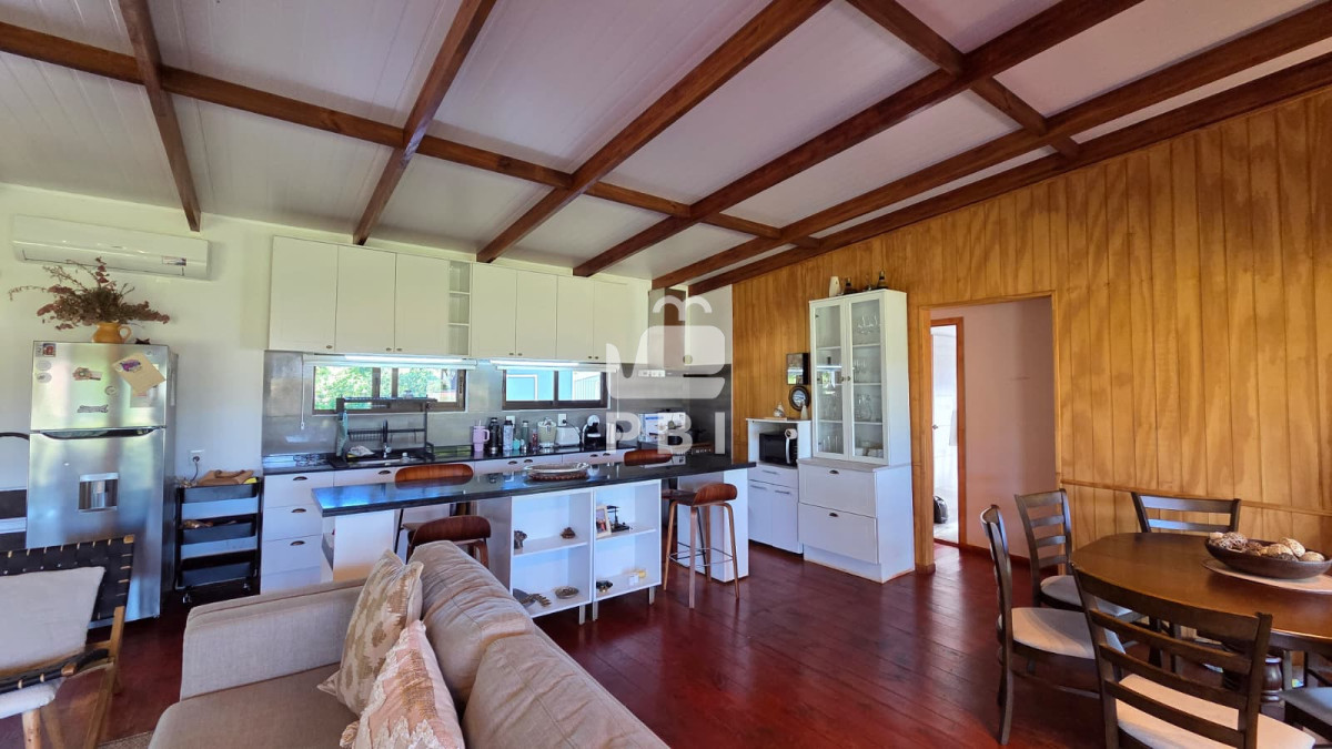 Q2FzYSAzIERPUk1JVE9SSU9TIGVuIGNhbWlubyBMdXNzaWNoIC0gUmVmIDogUEJJMTQyMDY=