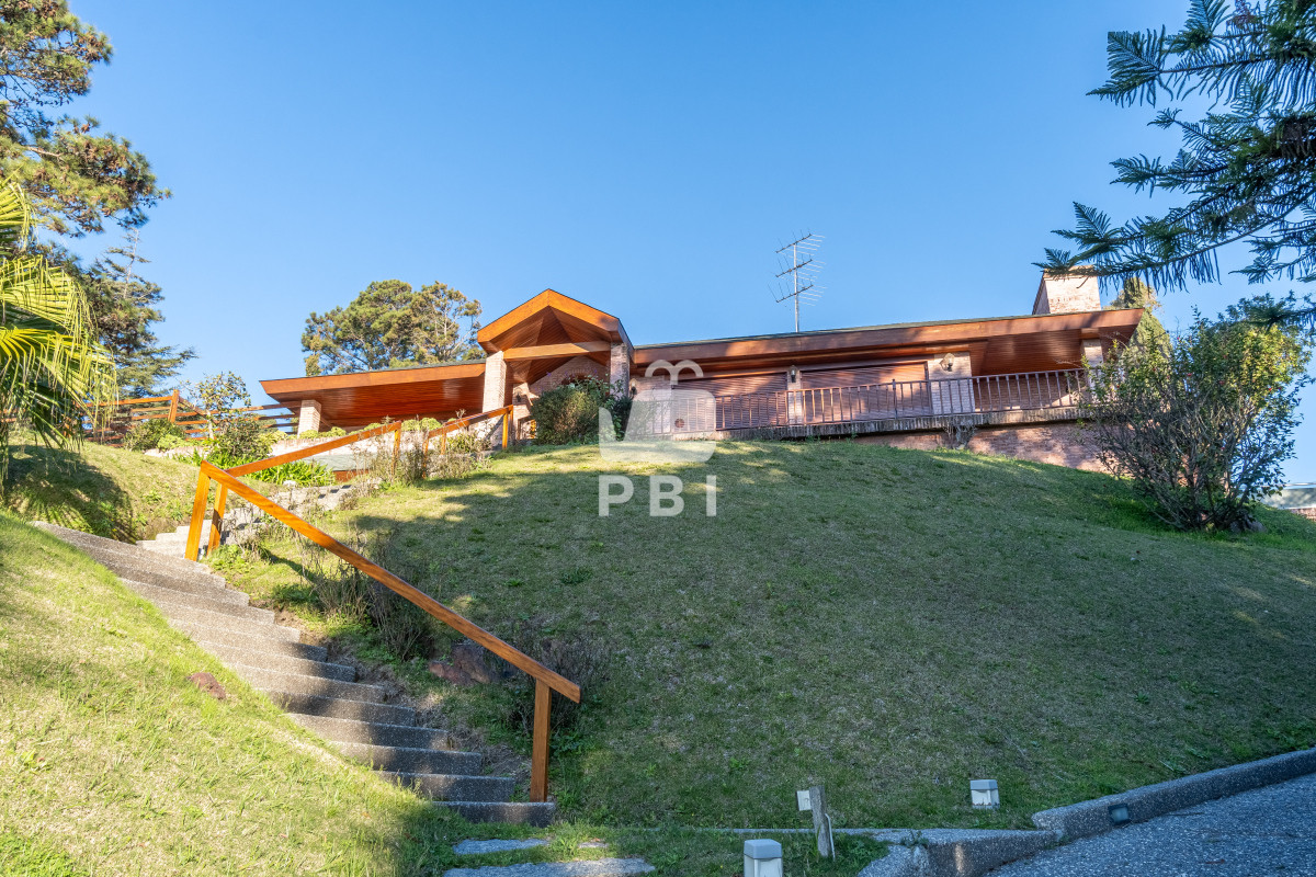 Lomo de la Ballena - GoPunta - Portal Inmobiliario de Punta del Este - Maldonado