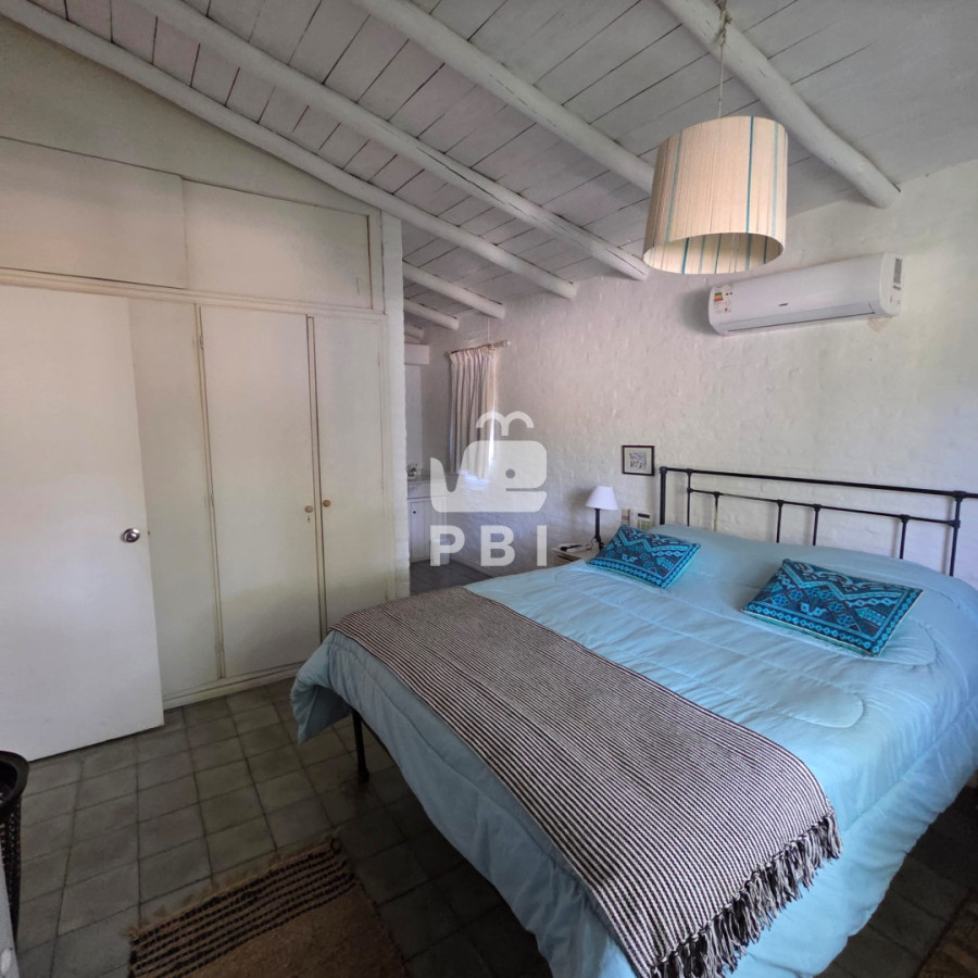 Q2FzYSBkZSAzIGRvcm1pdG9yaW9zLCBMYSBCYXJyYSAtIFJlZiA6IFBCSTE1Njg2