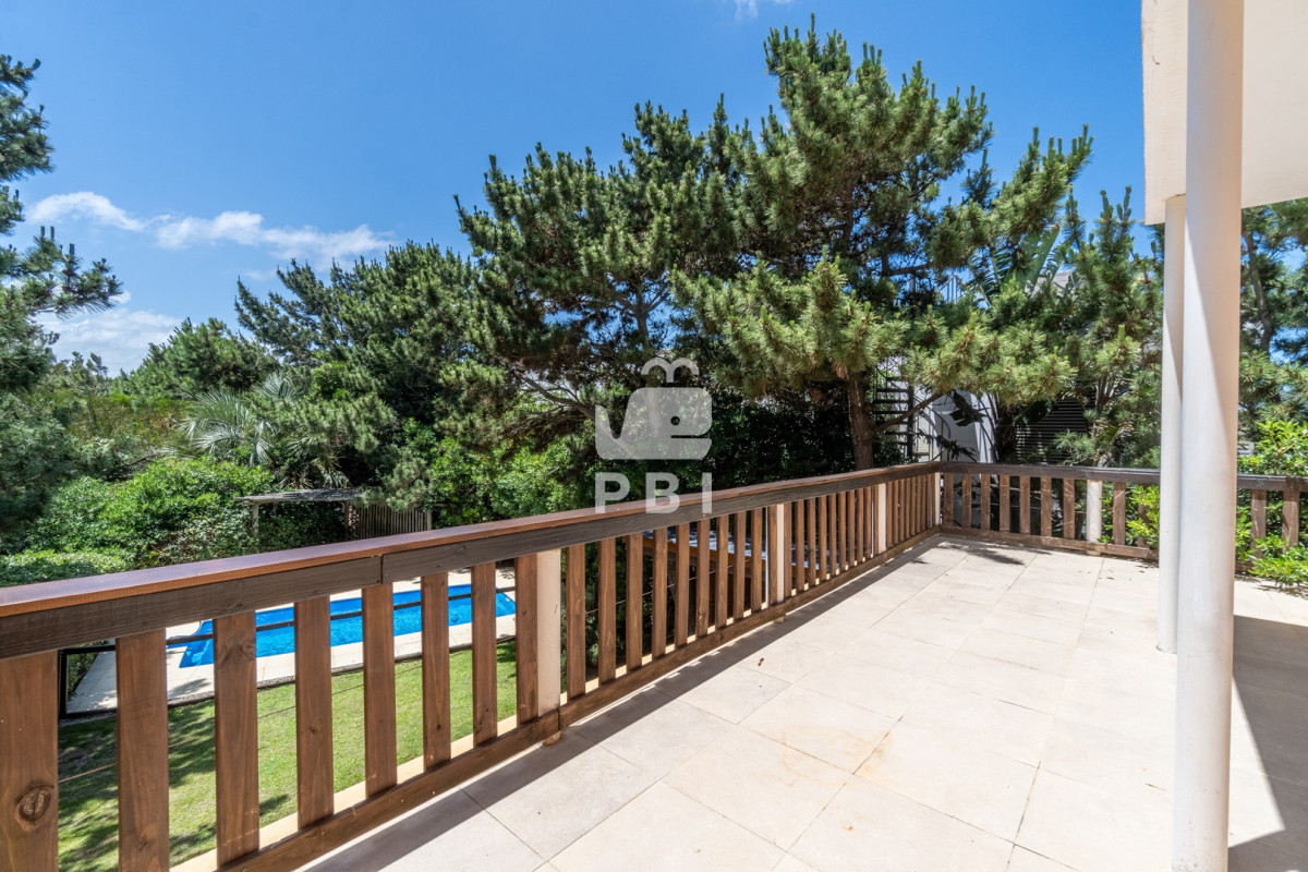 Q2FzYSBlbiBUaW8gVG9tIDQgZG9ybWl0b3Jpb3MgLSBSZWYgOiBQQkk1NDA=