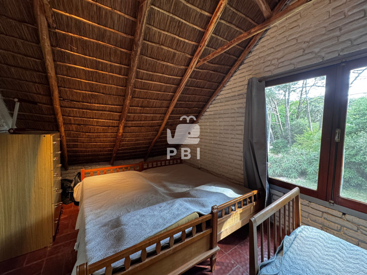 Q2FzYSBlbiBWZW50YSwgUG9ydGV6dWVsbyBCb3NxdWUgLSBSZWYgOiBQQkkxNTQyMw==