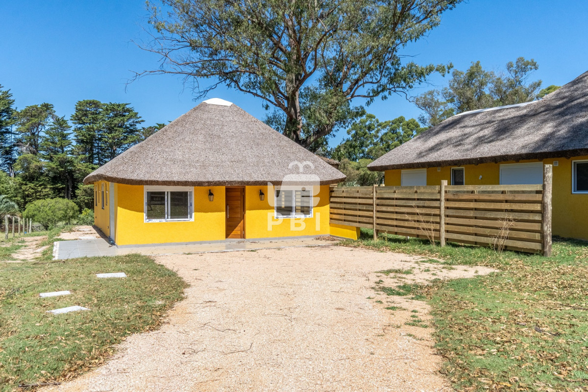 Q2FzYSBlbiB2ZW50YSBlbiBNYWxkb25hZG8sIE1hbGRvbmFkby4gLSBSZWYgOiBQQkkxNTU3Mg==