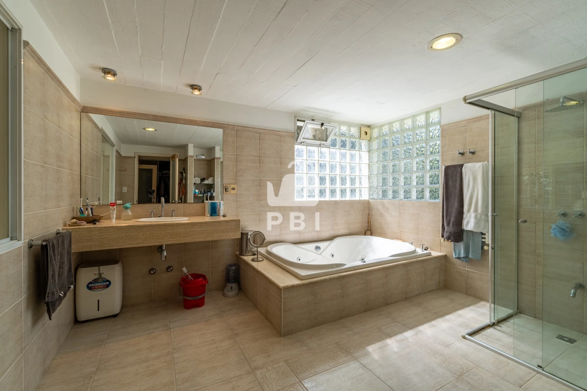 Q2FzYSBlbiB2ZW50YSBlbiBDbHViIERlbCBMYWdvLCBQdW50YSBCYWxsZW5hICAtIFJlZiA6IFBCSTE0OTE1