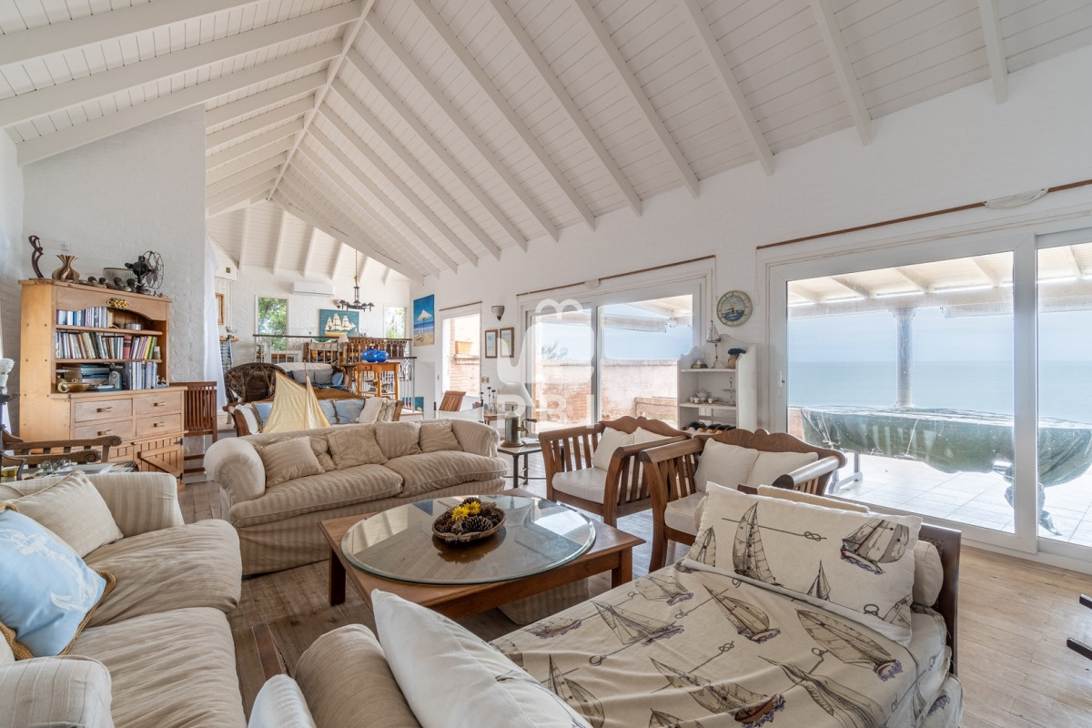 Lomo de la Ballena - GoPunta - Portal Inmobiliario de Punta del Este - Maldonado