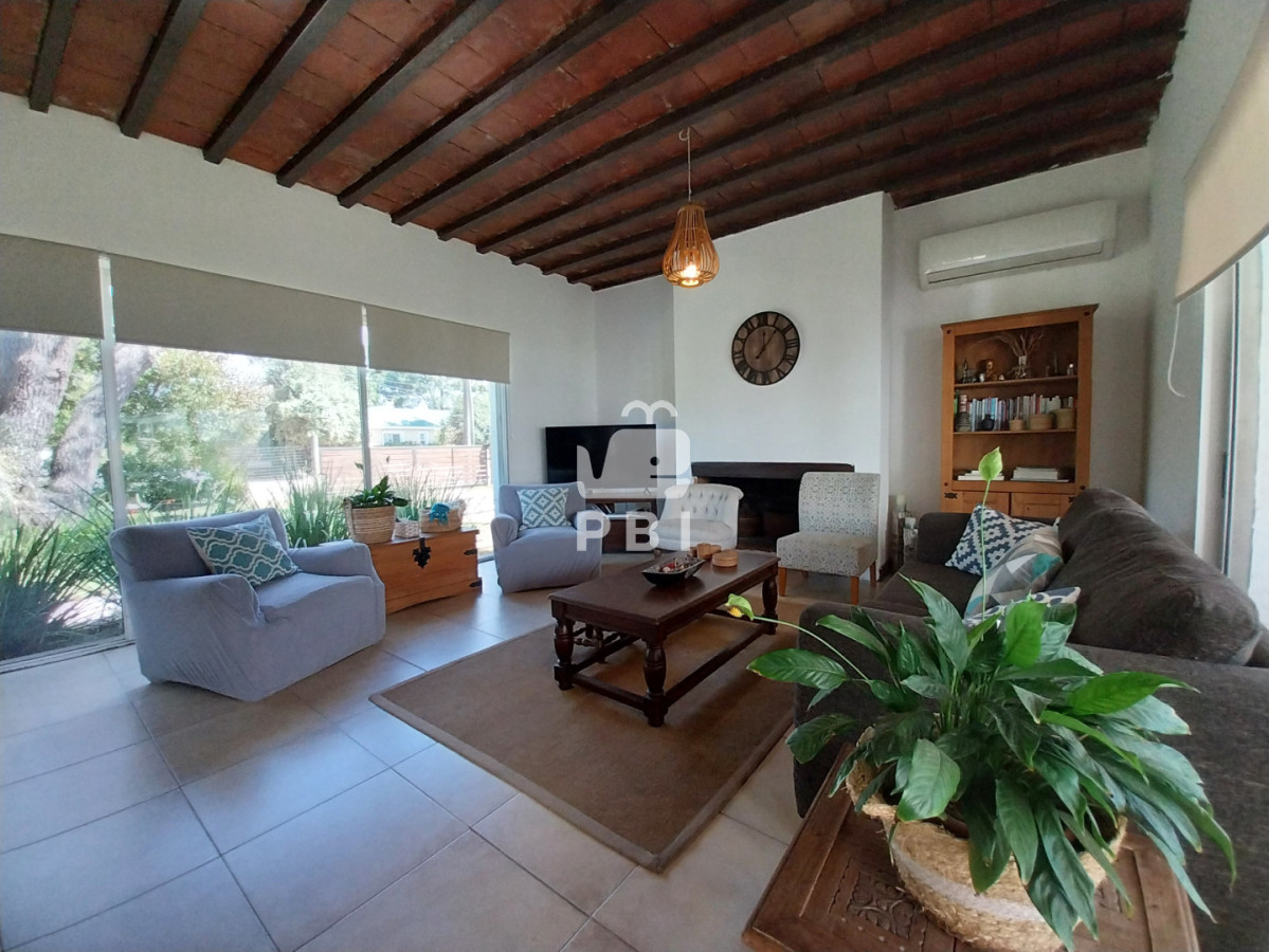 Q2FzYSAzIERPUk1JVE9SSU9TIGVuIGxhIEJhcnJhIC0gUmVmIDogUEJJMTIxNTY=