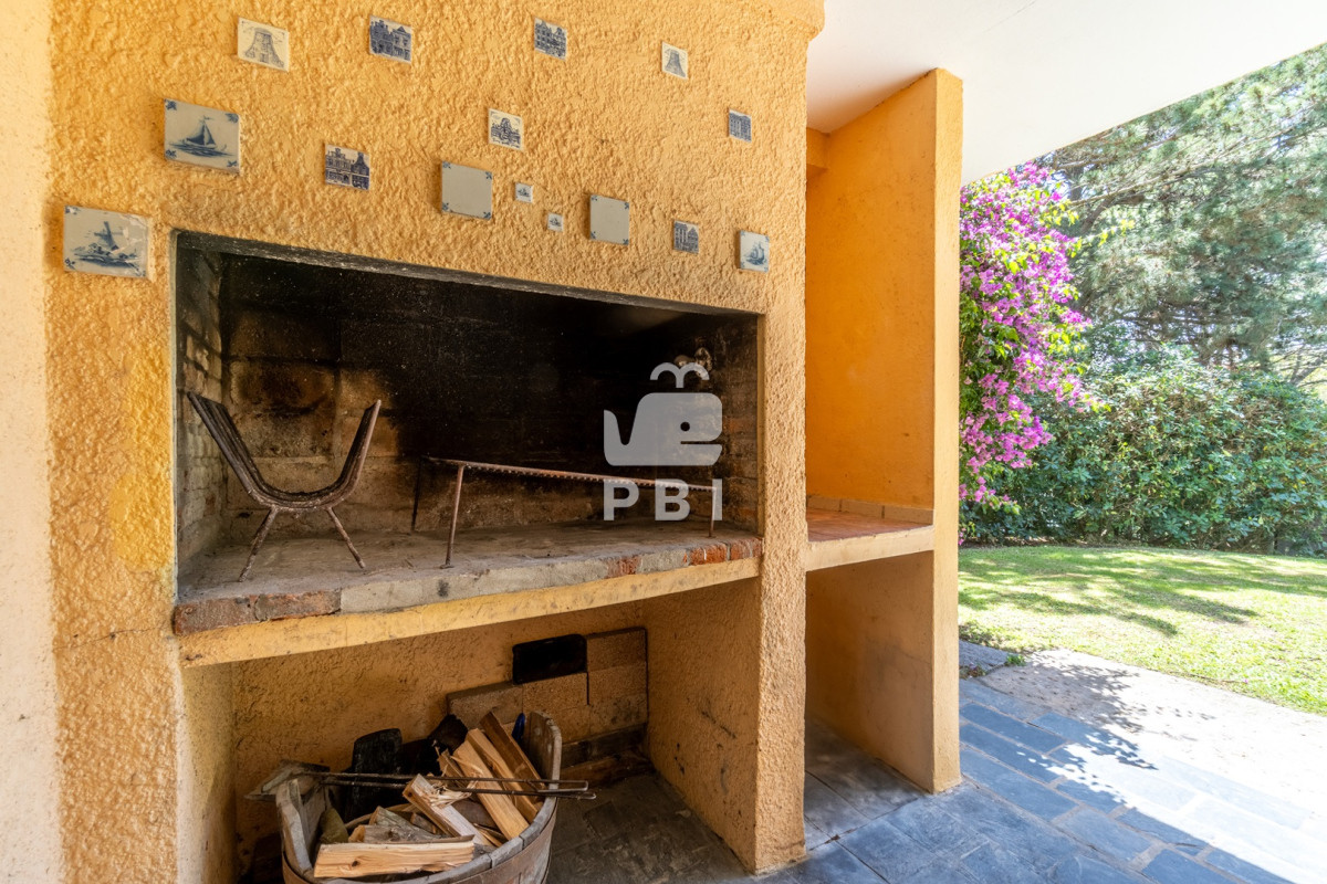 Q2FzYSBlbiBUaW8gVG9tIDQgZG9ybWl0b3Jpb3MgLSBSZWYgOiBQQkk1NDA=