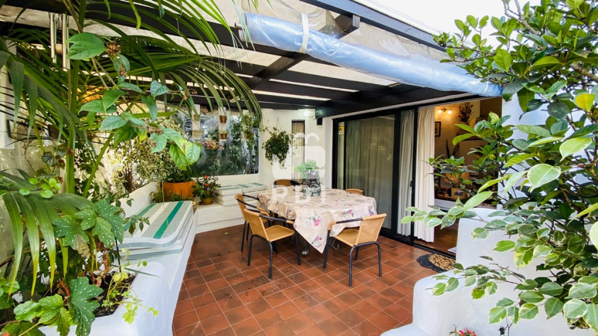 Q2FzYSAzIERPUk1JVE9SSU9TIGVuIFNvbGFuYSwgUHVudGEgQmFsbGVuYSAtIFJlZiA6IFBCSTIzMDk=