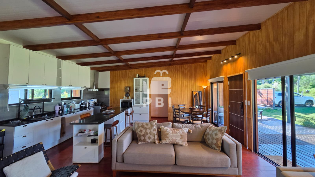 Q2FzYSAzIERPUk1JVE9SSU9TIGVuIGNhbWlubyBMdXNzaWNoIC0gUmVmIDogUEJJMTQyMDY=