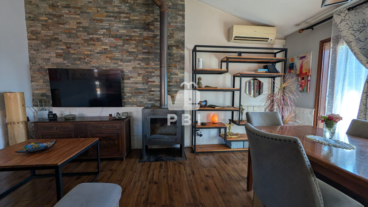 Q2FzYSAyIGRvcm1pdG9yaW9zICsgb2ZpY2luYSwgTWFsZG9uYWRvIFBhcmsgLSBSZWYgOiBQQkkxNTgwNQ==