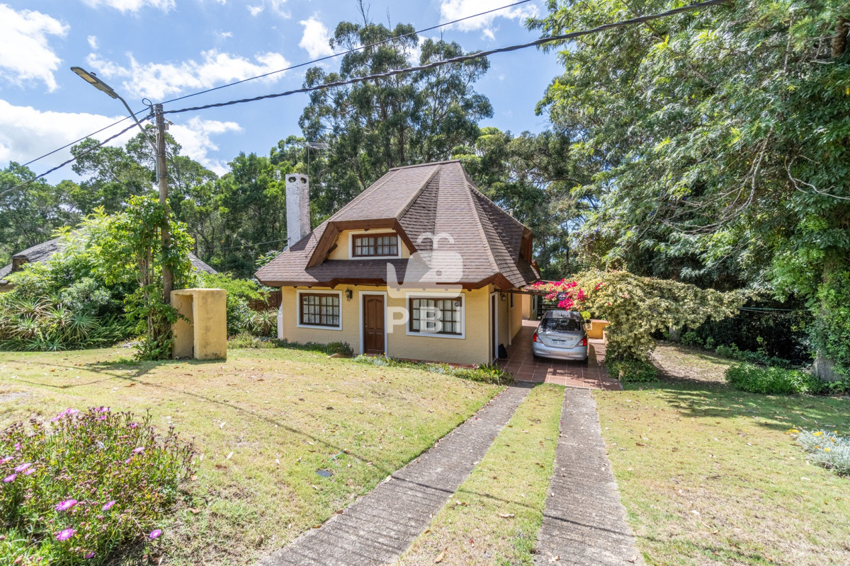 Q2FzYSBlbiB2ZW50YSBQdW50YSBCYWxsZW5hIDQgZG9ybWl0b3Jpb3MgLSBSZWYgOiBQQkkxNjY2