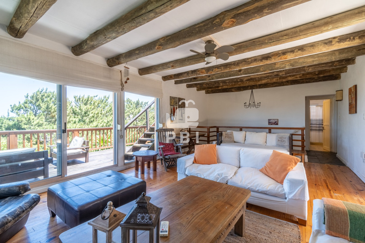 Q2FzYSBlbiBUaW8gVG9tIDQgZG9ybWl0b3Jpb3MgLSBSZWYgOiBQQkk1NDA=