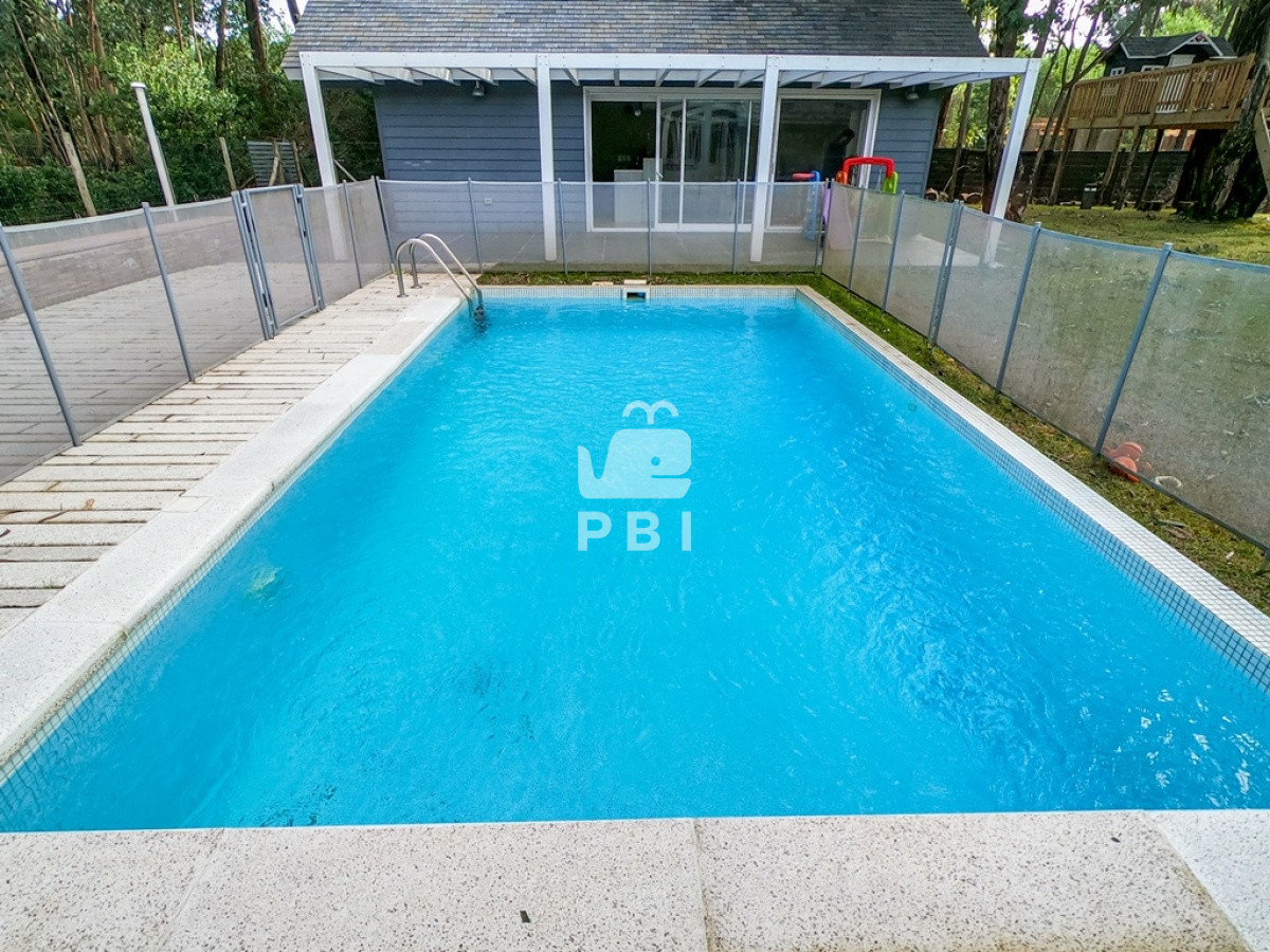 Q2FzYSBlbiBEZXNpZ24gVmlsbGFnZSAzIGRvcm1pdG9yaW9zIC0gUmVmIDogUEJJMTUxOA==