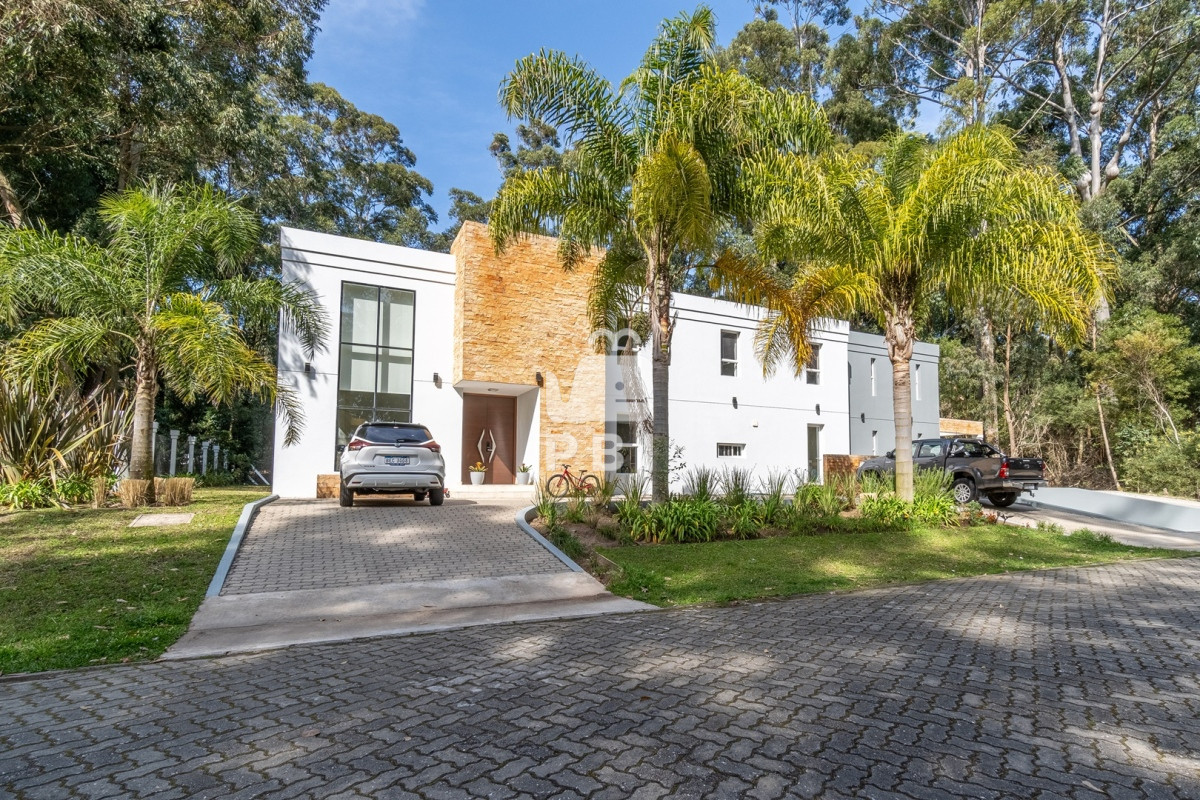 Design Village - GoPunta - Portal Inmobiliario de Punta del Este - Maldonado