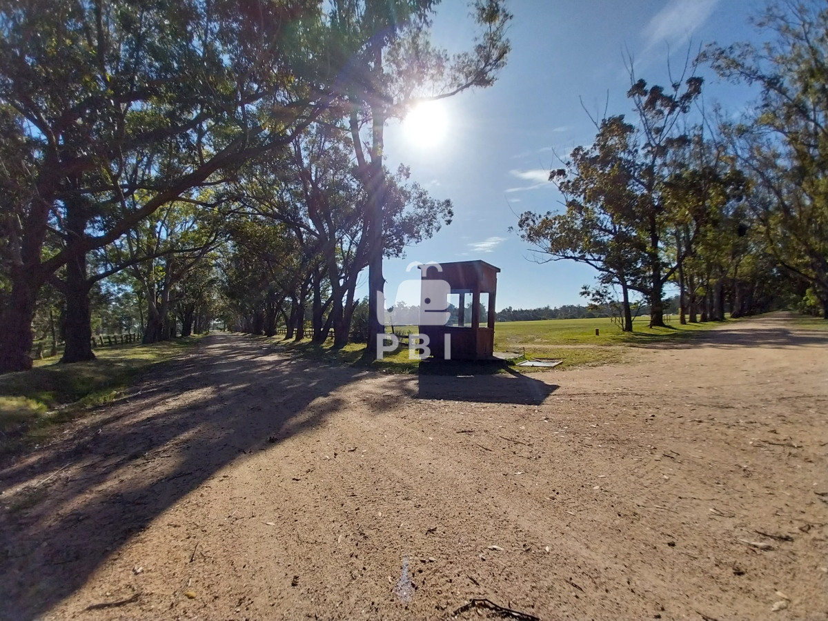 Q2FzYSA0IERPUk1JVE9SSU9TIGVuIEVkZW4gUm9jaywgTWFsZG9uYWRvIC0gUmVmIDogUEJJMTMxNTk=