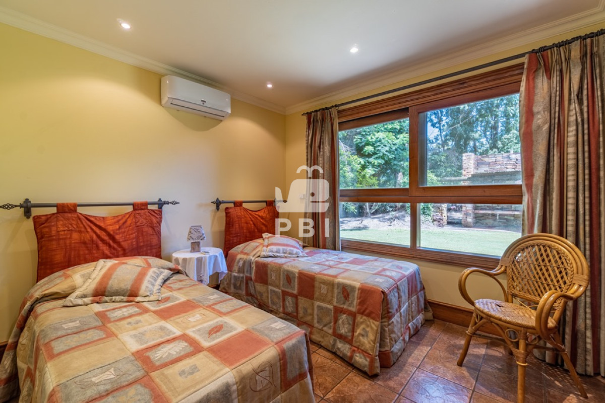 Q2FzYSBlbiBTb2xhbmEgNCBkb3JtaXRvcmlvcyAtIFJlZiA6IFBCSTY0MQ==