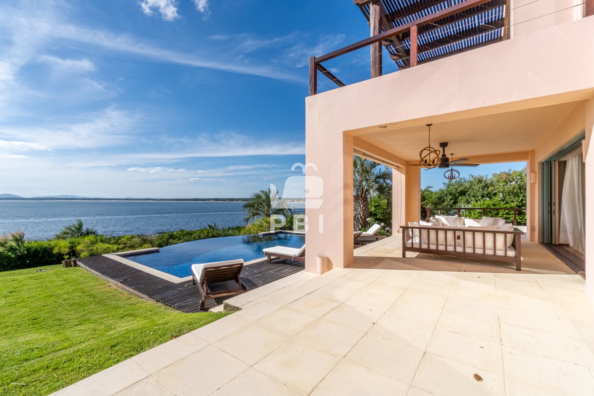 Q2FzYSBlbiB2ZW50YSBMb21vIERlIExhIEJhbGxlbmEgIDQgZG9ybWl0b3Jpb3MgLSBSZWYgOiBQQkkyMDY=