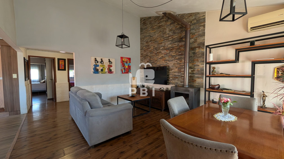 Q2FzYSAyIGRvcm1pdG9yaW9zICsgb2ZpY2luYSwgTWFsZG9uYWRvIFBhcmsgLSBSZWYgOiBQQkkxNTgwNQ==