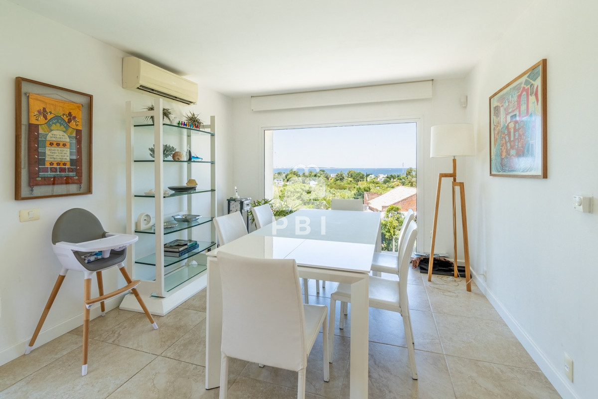 Q2FzYSBlbiB2ZW50YSBlbiBMYXMgR3J1dGFzLCBQdW50YSBCYWxsZW5hICAtIFJlZiA6IFBCSTE1NTM0