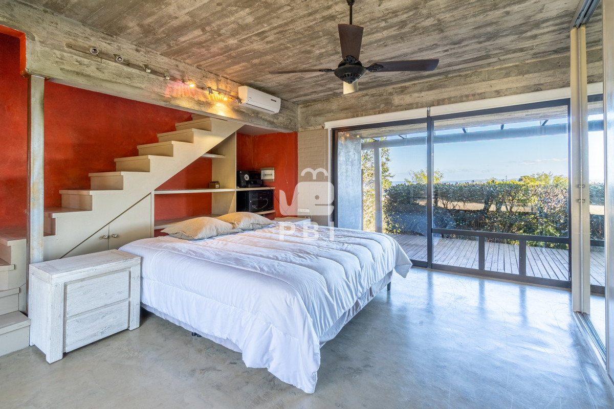 Q2FzYSBlbiBMb21vIERlIExhIEJhbGxlbmEgNSBkb3JtaXRvcmlvcyAtIFJlZiA6IFBCSTE3OTg=