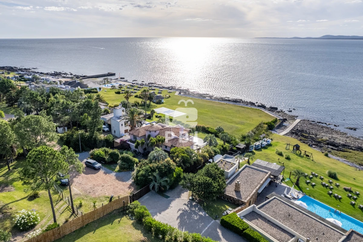 Lomo de la Ballena - GoPunta - Portal Inmobiliario de Punta del Este - Maldonado