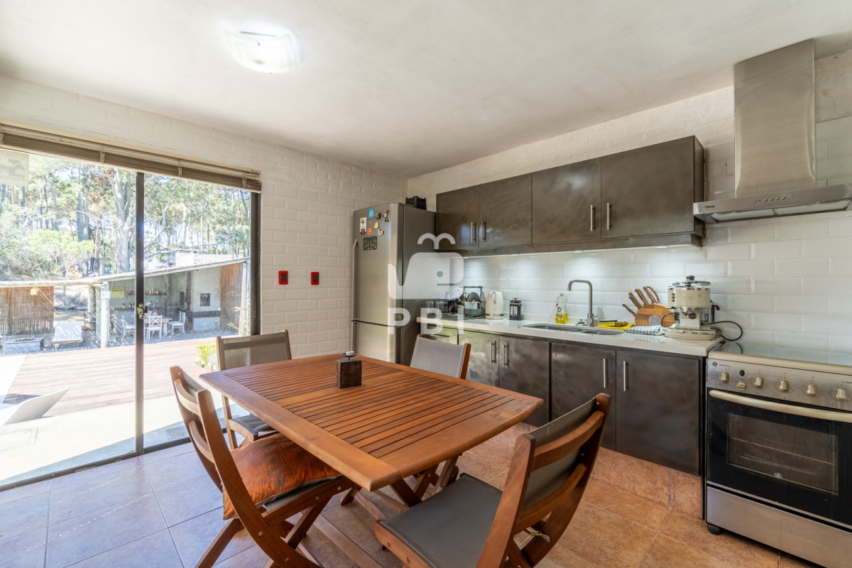 Q2FzYSBkZSA0IGRvcm1pdG9yaW9zIGVuIENoaWh1YWh1YSwgUHVudGEgQmFsbGVuYSAtIFJlZiA6IFBCSTE0Mzc3