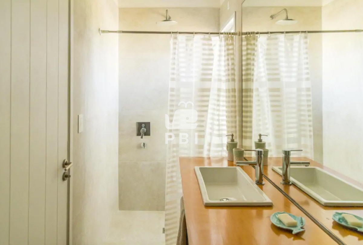 Q2FzYSAzIERPUk1JVE9SSU9TIGVuIGxhIEJhcnJhICAtIFJlZiA6IFBCSTEyMTUw