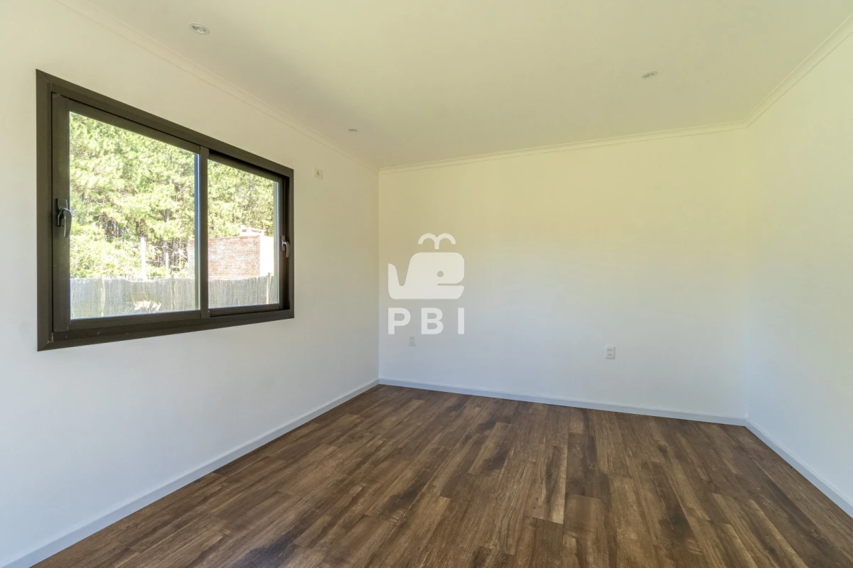 Q2FzYSBlbiB2ZW50YSBlbiBQaWVkcmFzIGRlbCBDaGlsZW5vLCBNYWxkb25hZG8uIC0gUmVmIDogUEJJMTU1NzU=