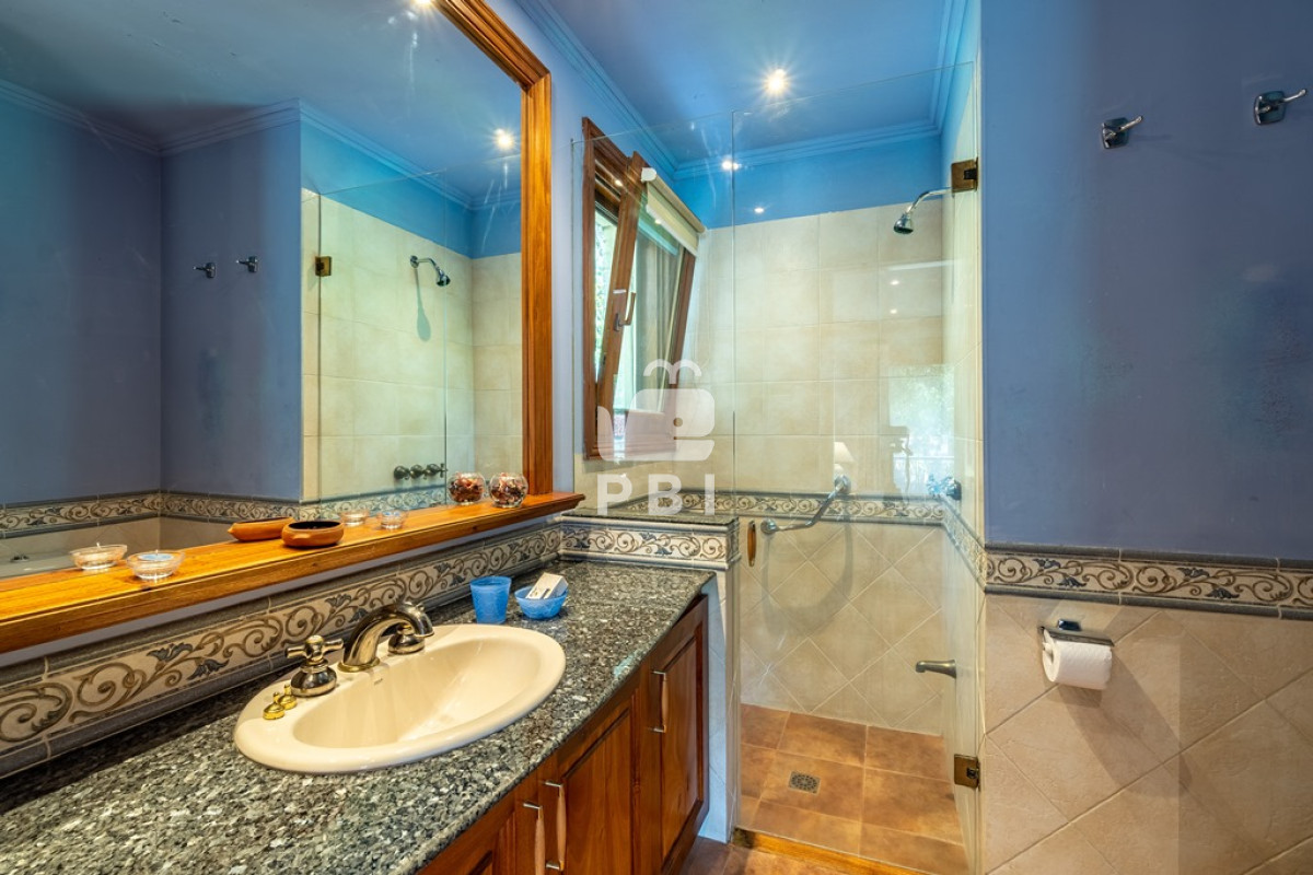 Q2FzYSBlbiBTb2xhbmEgNCBkb3JtaXRvcmlvcyAtIFJlZiA6IFBCSTY0MQ==