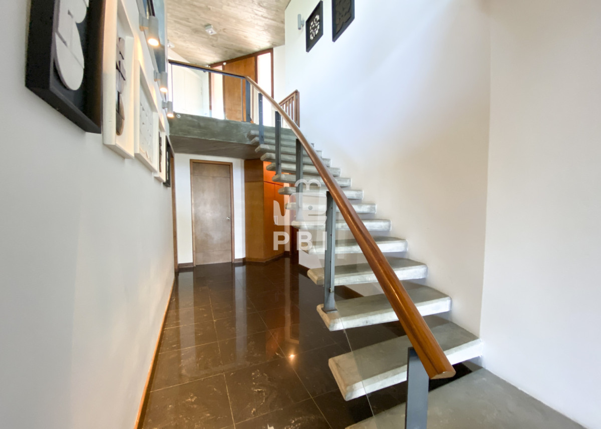 RXhjZXBjaW9uYWwgUHJvcGllZGFkIGVuIFJpbmNvbmFkYSBBbHRhIGNvbiBWaXN0YXMgSW5pZ3VhbGFibGVzIC0gUmVmIDogUEJJNzIz