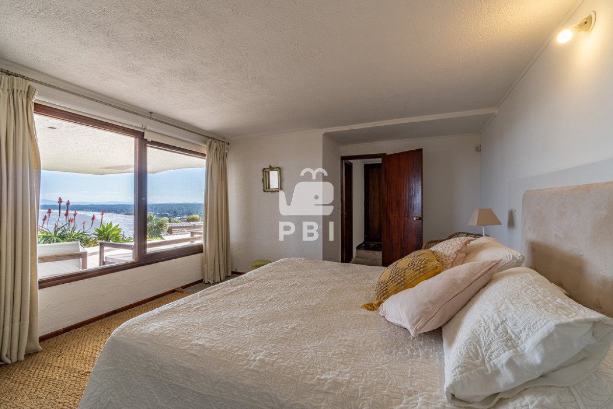 Q2FzYSA0IERPUk1JVE9SSU9TIGVuIFJJTkNPTkFEQSwgUHVudGEgQmFsbGVuYSAtIFJlZiA6IFBCSTI2ODg=