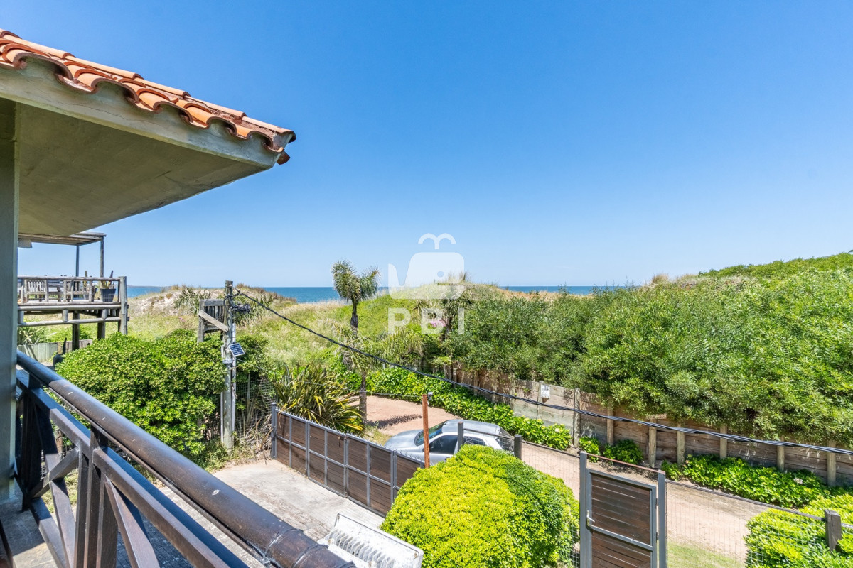 Q2FzYSBkZSAzIGRvcm1pdG9yaW9zIGVuIFRpbyBUb20sIFB1bnRhIEJhbGxlbmEgLSBSZWYgOiBQQkkxNTM5MQ==