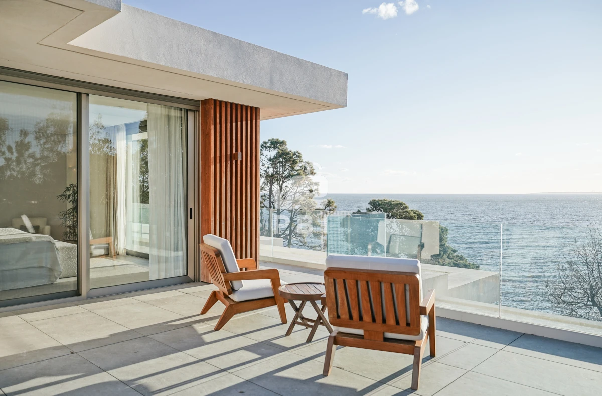 UmVzaWRlbmNpYSBkZSBMdWpvIHNvYnJlIGVsIG1hciBlbiB2ZW50YSBlbiBlbCBMb21vIGRlIGxhIEJhbGxlbmEsIFB1bnRhIEJhbGxlbmEgIC0gUmVmIDogUEJJMTQ1NzU=