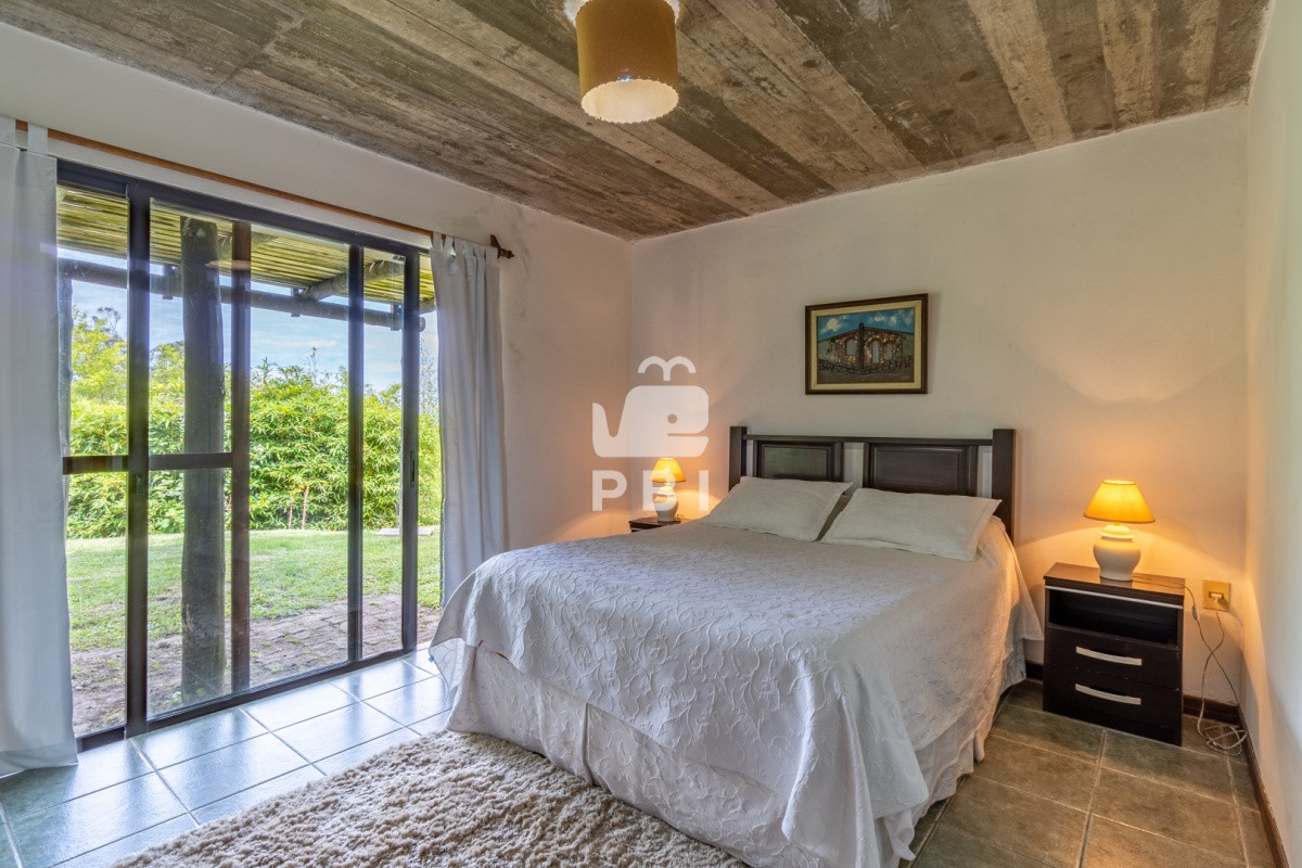 Q2FzYSBlbiB2ZW50YSBlbiBsYXMgR3J1dGFzLCBQdW50YSBCYWxsZW5hIC0gUmVmIDogUEJJMjg2MQ==