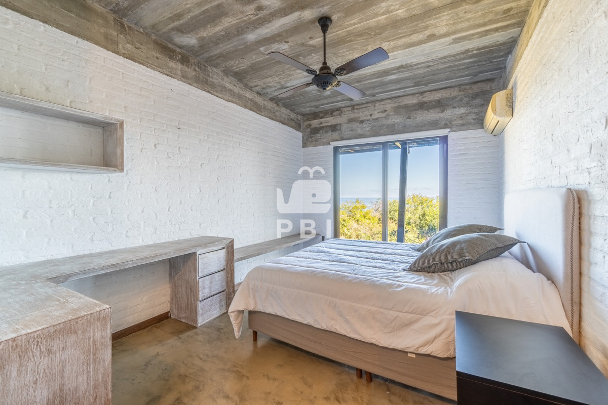 Q2FzYSBlbiBMb21vIERlIExhIEJhbGxlbmEgNSBkb3JtaXRvcmlvcyAtIFJlZiA6IFBCSTE3OTg=