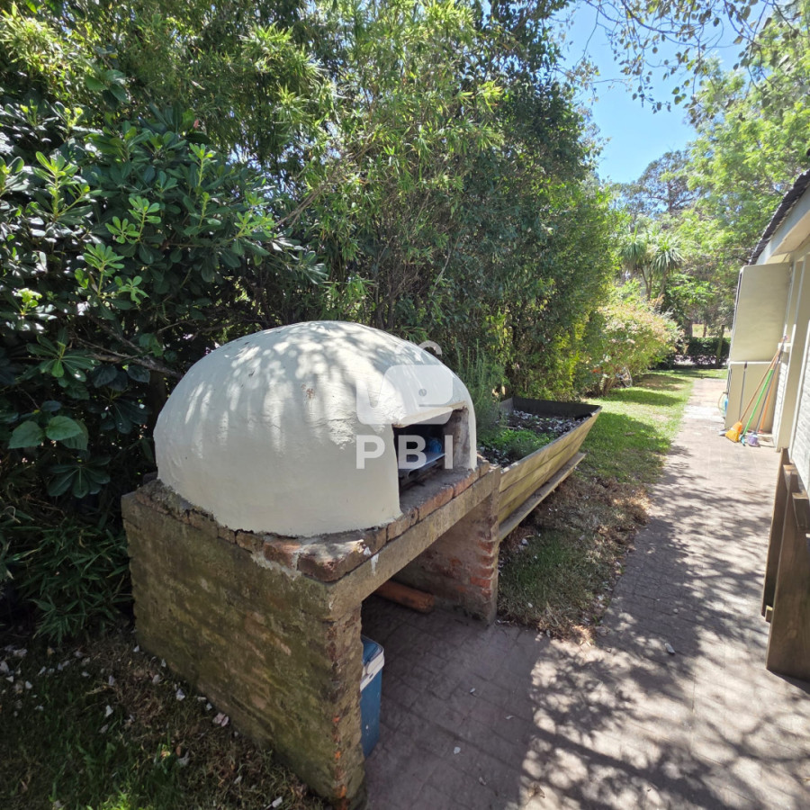 Q2FzYSBkZSAzIGRvcm1pdG9yaW9zLCBMYSBCYXJyYSAtIFJlZiA6IFBCSTE1Njg2