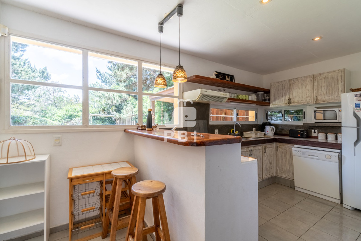 Q2FzYSBlbiBUaW8gVG9tIDQgZG9ybWl0b3Jpb3MgLSBSZWYgOiBQQkk1NDA=