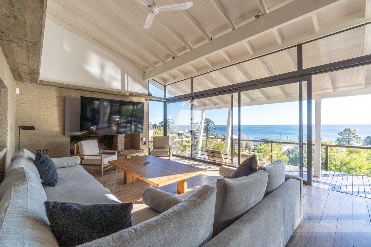 Lomo de la Ballena - GoPunta - Portal Inmobiliario de Punta del Este - Maldonado