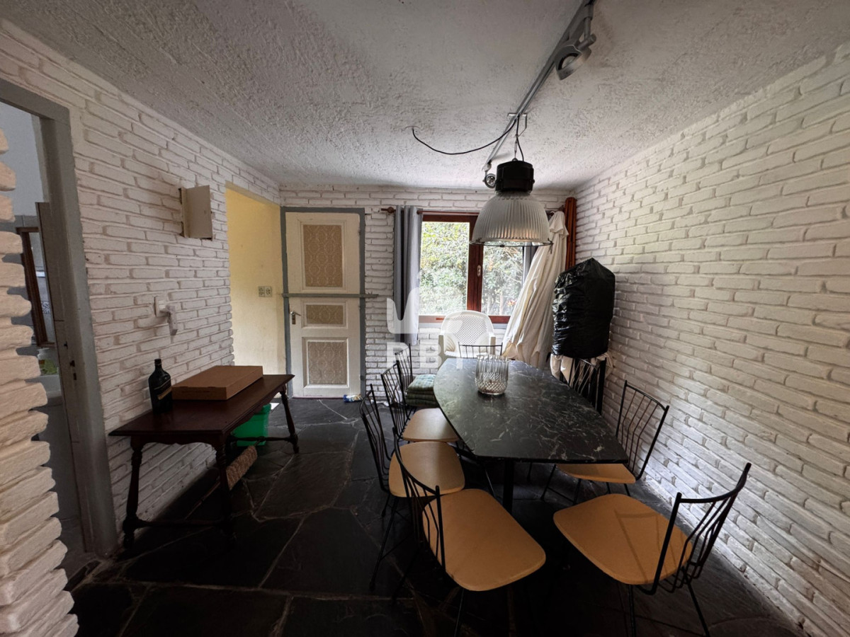 Q2FzYSBlbiBWZW50YSwgUG9ydGV6dWVsbyBCb3NxdWUgLSBSZWYgOiBQQkkxNTQyMw==