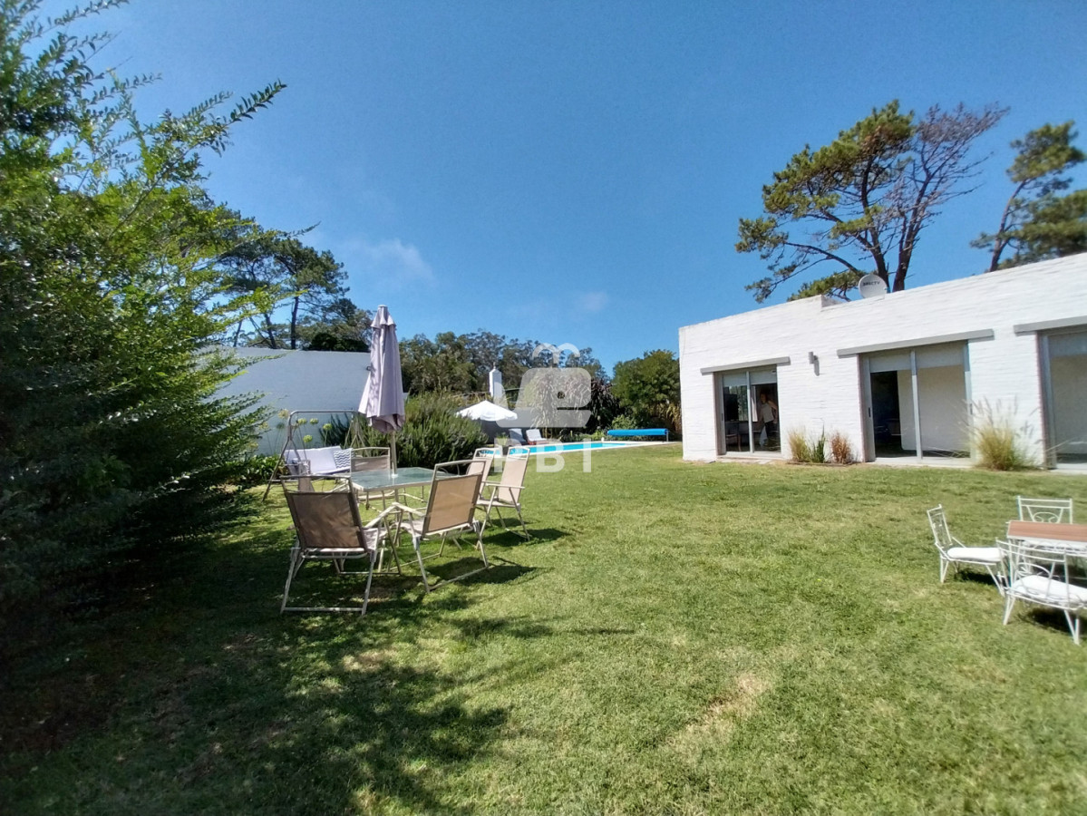 Q2FzYSAzIERPUk1JVE9SSU9TIGVuIGxhIEJhcnJhIC0gUmVmIDogUEJJMTIxNTY=