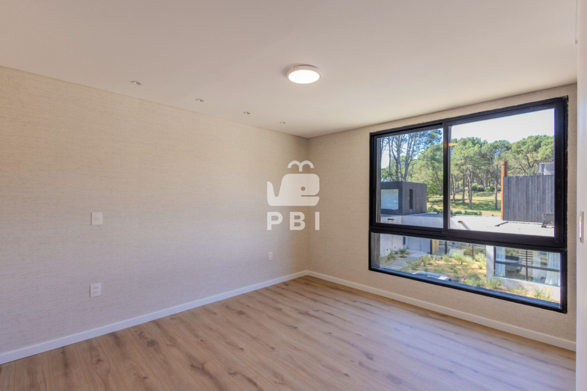 Q2FzYSAzIERPUk1JVE9SSU9TIGVuIENsdWIgZGVsIExhZ28sIFB1bnRhIEJhbGxlbmEgLSBSZWYgOiBQQkkyNjUy