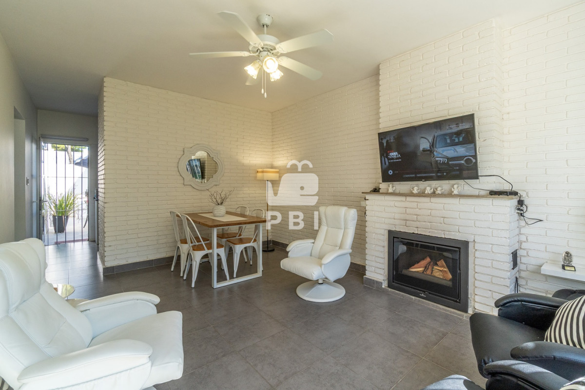 Q2FzYSBlbiB2ZW50YSBlbiBTb2xhbmEgIC0gUmVmIDogUEJJMTU1Nzg=