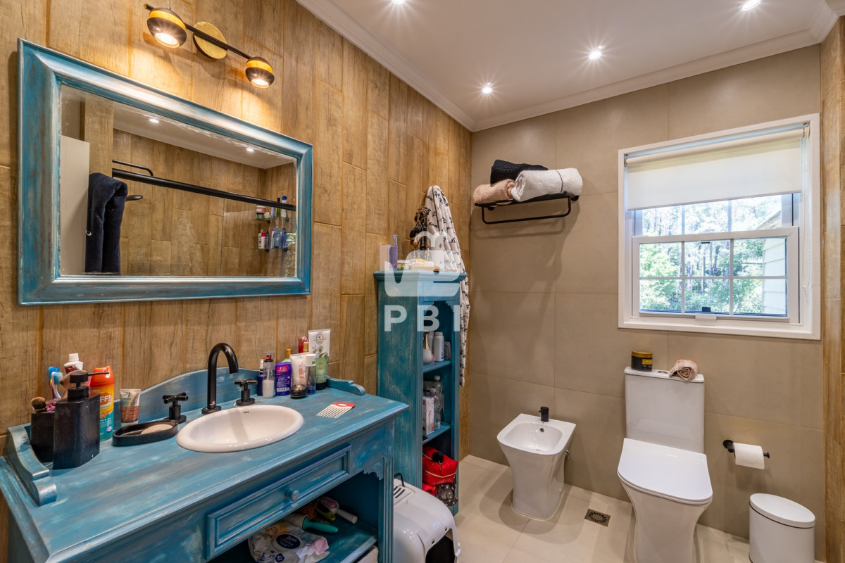 Q2FzYSBkZSAzIGRvcm1pdG9yaW9zIGVuIExhcyBDdW1icmVzLCBQdW50YSBCYWxsZW5hIC0gUmVmIDogUEJJMTMwNDQ=