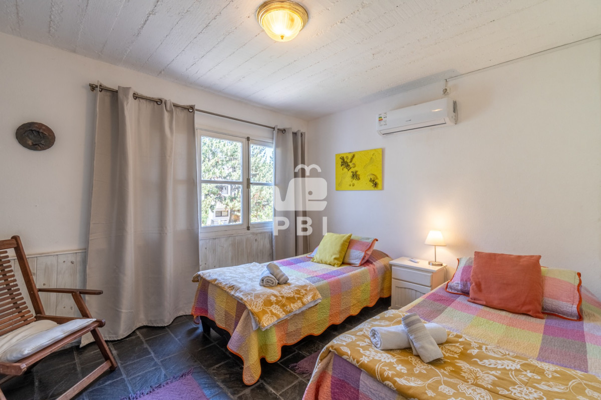 Q2FzYSBlbiBUaW8gVG9tIDQgZG9ybWl0b3Jpb3MgLSBSZWYgOiBQQkk1NDA=