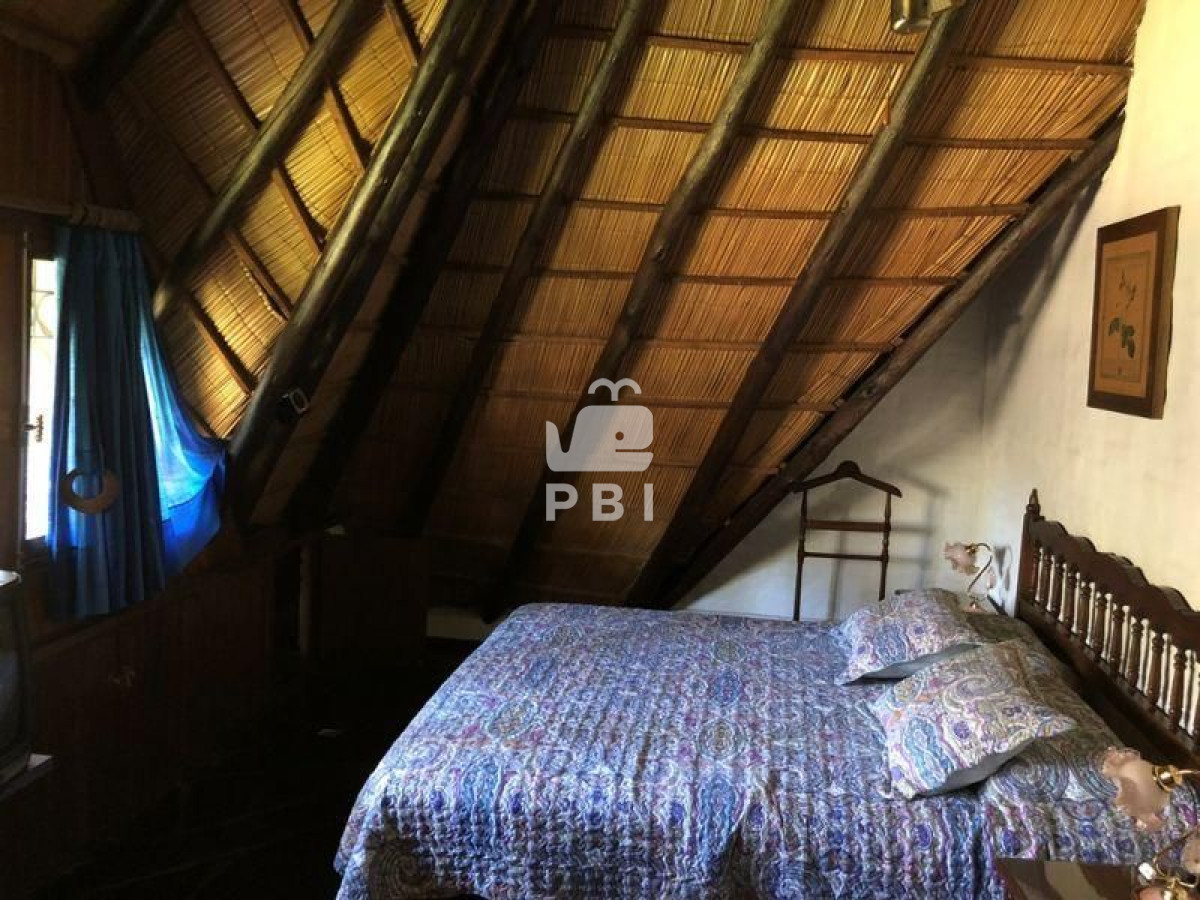 Q2FzYSBlbiB2ZW50YSBDbHViIERlbCBMYWdvIDMgZG9ybWl0b3Jpb3MgLSBSZWYgOiBQQkk0Njg=