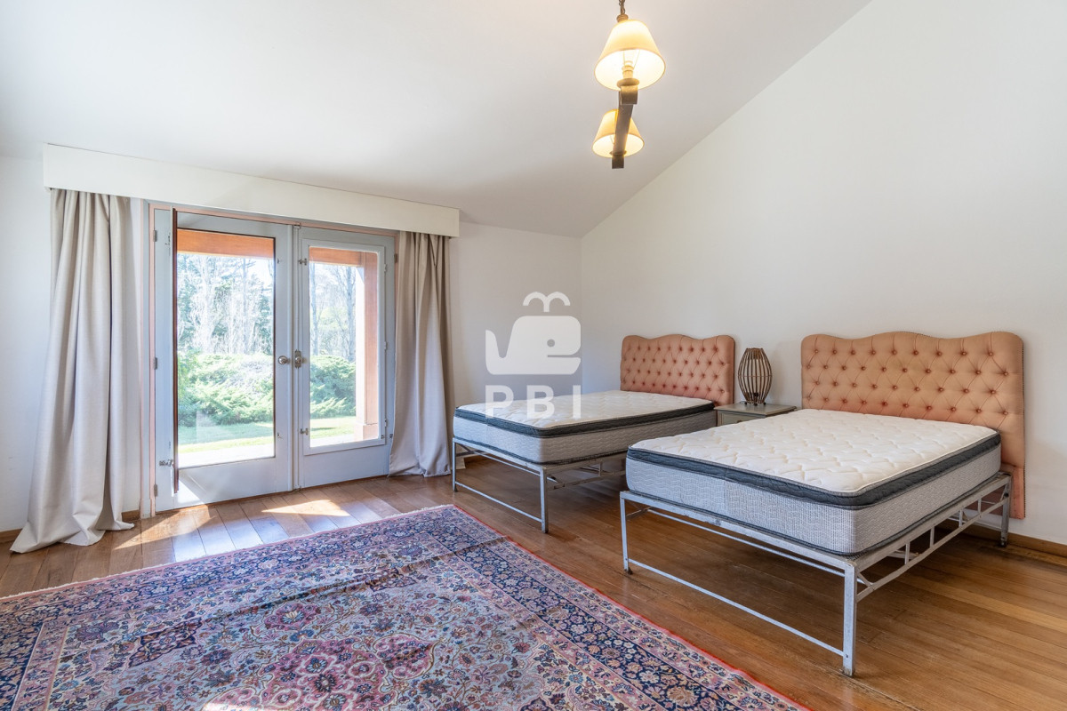 TWFnbmlmaWNhIHByb3BpZWRhZCBlbiBlbCBHb2xmICAtIFJlZiA6IFBCSTEyMDc5