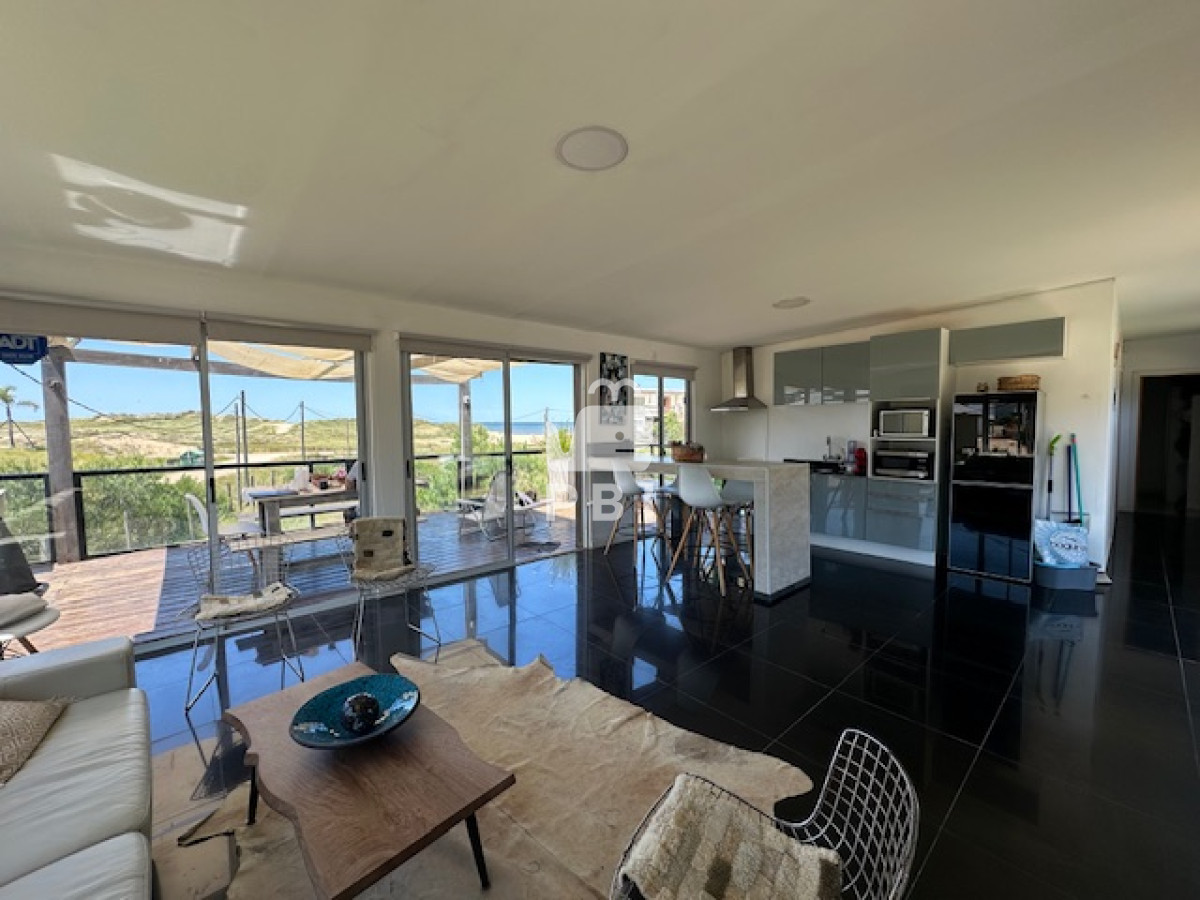 Q2FzYSBlbiB2ZW50YSBPY2VhbiBQYXJrIDIgZG9ybWl0b3Jpb3MgLSBSZWYgOiBQQkkxNTM4