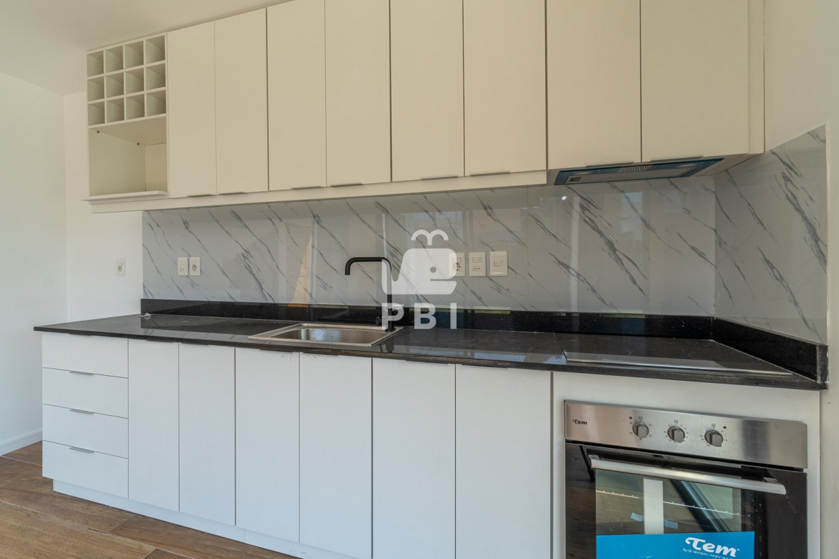 Q2FzYSBkZSAzIGRvcm1pdG9yaW9zIGVuIEdydXRhcyBWaWxsYWdlLCBQdW50YSBCYWxsZW5hIC0gUmVmIDogUEJJMTMxODg=