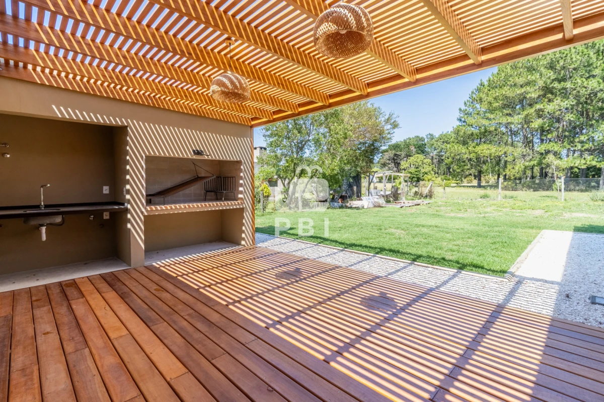 Q2FzYSBlbiB2ZW50YSBlbiBQaWVkcmFzIGRlbCBDaGlsZW5vLCBNYWxkb25hZG8uIC0gUmVmIDogUEJJMTU1NzU=