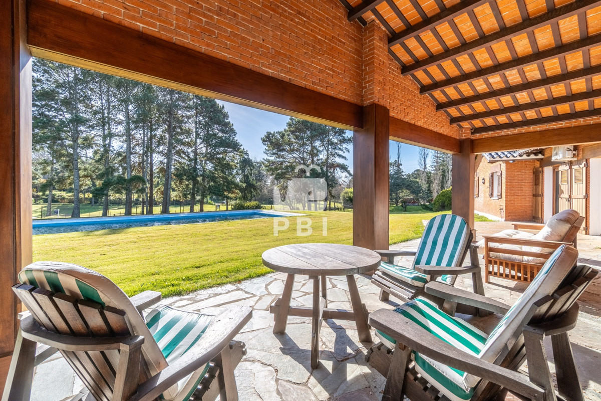 TWFnbmlmaWNhIHByb3BpZWRhZCBlbiBlbCBHb2xmICAtIFJlZiA6IFBCSTEyMDc5